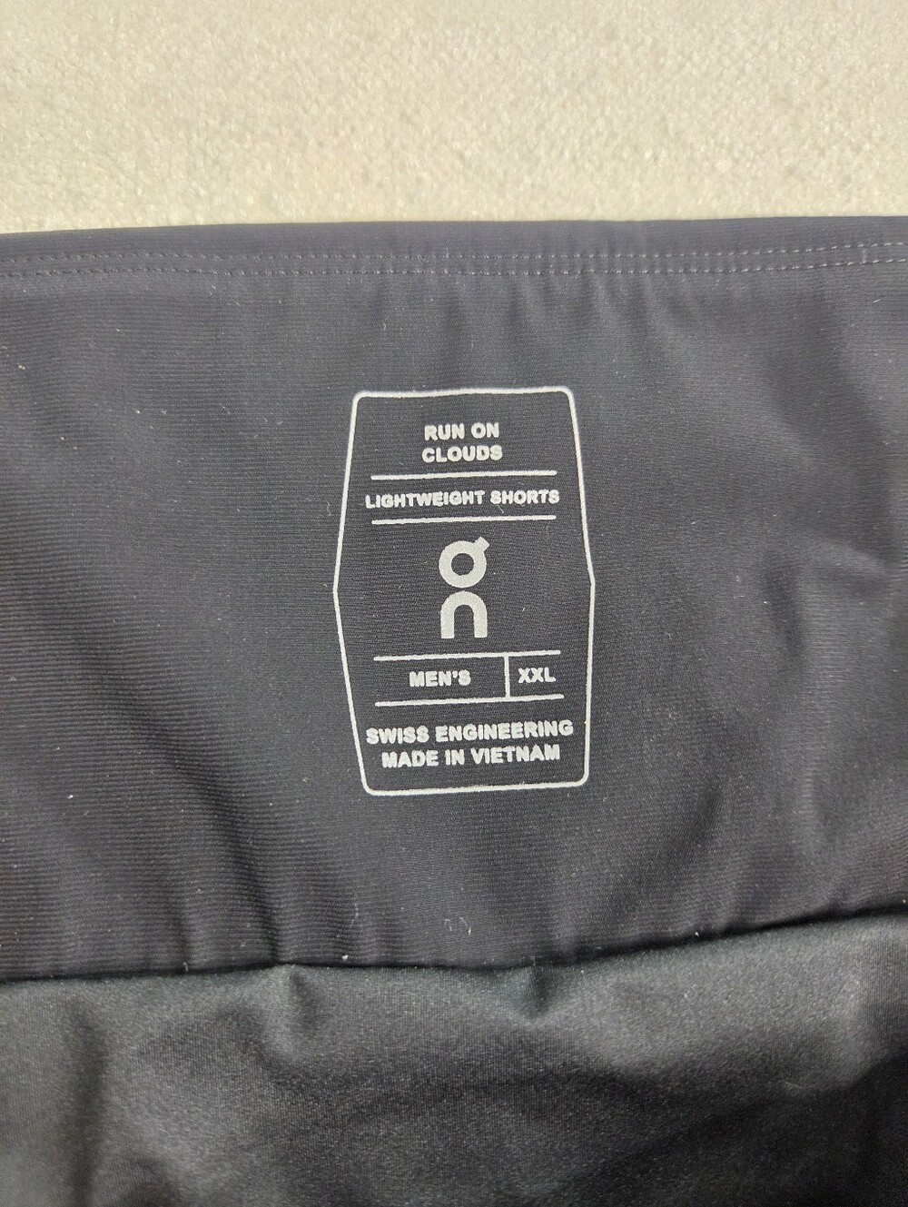 On Running Lightweight Shorts Men’s XXL Black - Picture 2 of 6